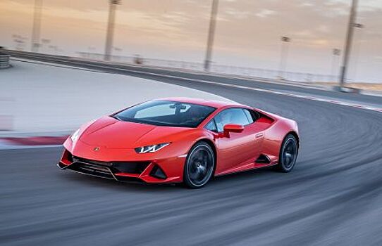 Что чувствует водитель при управлении Lamborghini Huracan Evo