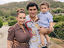 Бывший муж Чеховой впервые показал новую возлюбленную