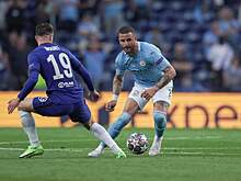 Уокер и Стоунс возобновили тренировки с «Манчестер Сити»