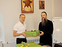 Депутат Зяблицев сделал подарок Крестовоздвиженскому мужскому монастырю