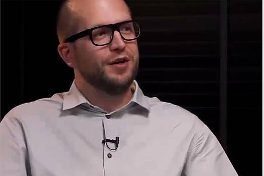 Блогер-предприниматель сбежал от силовиков из России в Дубай