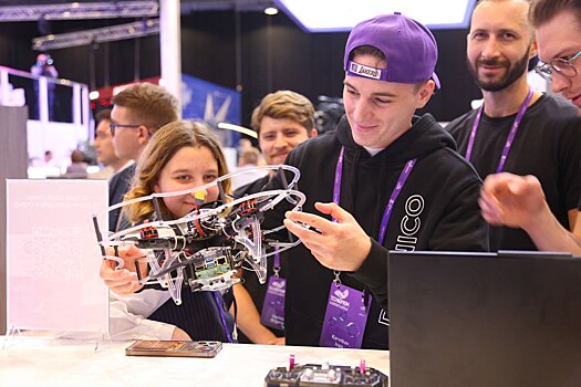 «Технопром-2025» стартовал в Новосибирске: фоторепортаж первого дня масштабного форума