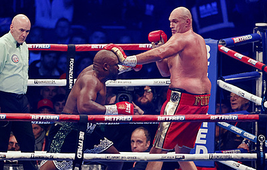 Фьюри в третий раз победил Чисору и защитил титул чемпиона мира по версии WBC