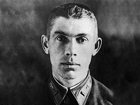 Почему засекретили результаты эксгумации останков летчика-героя Николая Гастелло