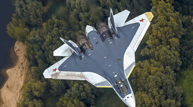 Серийный истребитель пятого поколения Су-57 проведет испытания гиперзвукового оружия