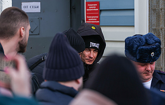 Никита Кологривый отбыл административный арест за дебош в Новосибирске