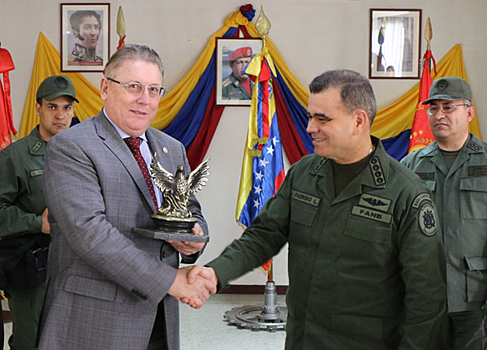 «Рособоронэкспорт» передал Венесуэле комплекс для ремонта вооружения и военной техники