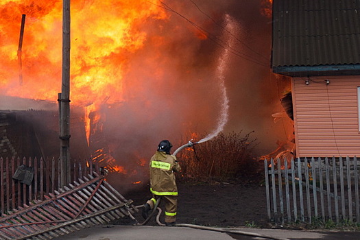 Причину отказа датчика при пожаре в Бобровке поручил выяснить губернатор