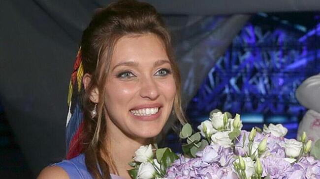 Тодоренко с коляской впритык успела на рейс и рассказала о переезде