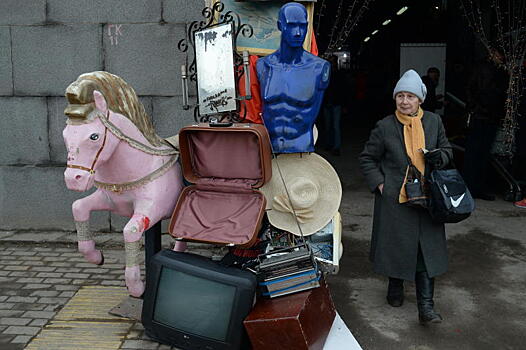 Дом с рысью, он где? И могут ли лаять столичные собаки по ночам