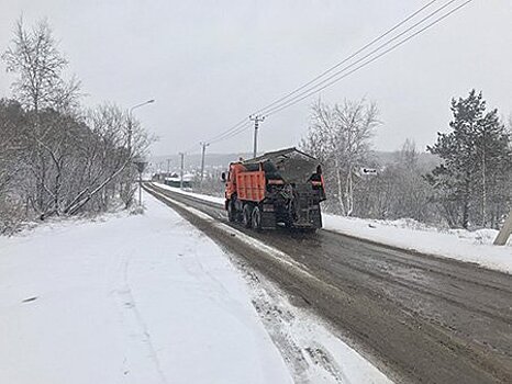 На уборку улиц Иркутска от снега в ночное время выйдет 75 единиц техники