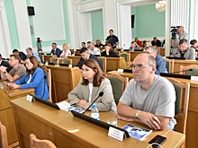 «Мы работаем в одной упряжке, и у нас все получается»: Депутаты Омского горсовета высоко оценили работу ...