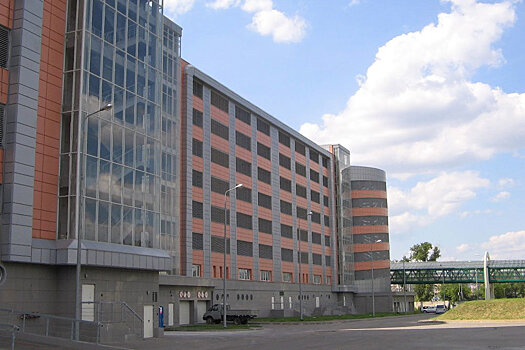 В Москве выставили на продажу крупнейший гараж Европы