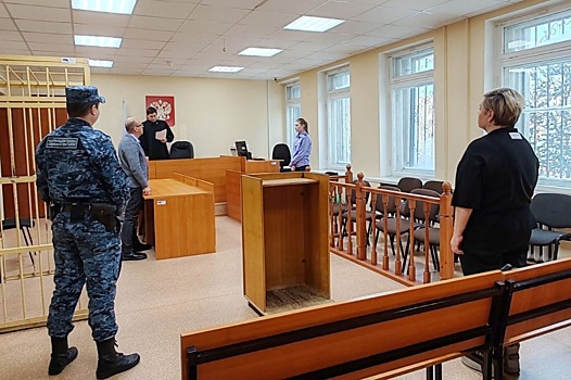 Заместитель мэра свердловского города останется под домашним арестом