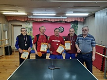 Пенсионеры из Алтуфьева соревновались в районном турнире по настольному теннису