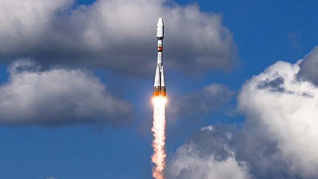 Ракета "Союз-2.1б" с военными спутниками стартовала с космодрома Плесецк