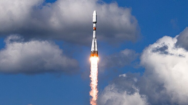 Ракета "Союз-2.1б" с военными спутниками стартовала с космодрома Плесецк