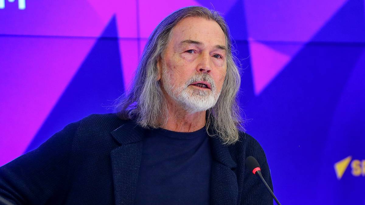 Никас Сафронов признался, что использует искусственный интеллект в своем творчестве