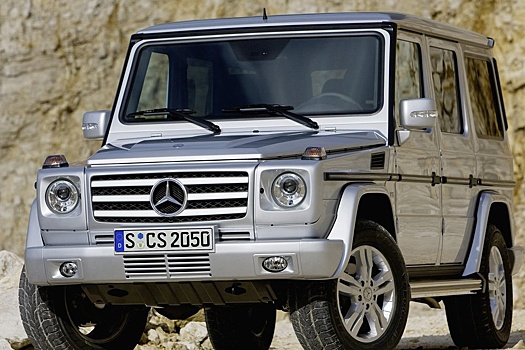 В РФ на продажу выставили редкий броневик на базе Mercedes G-Class