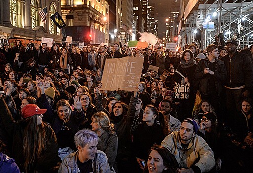 В США задержали 40 человек во время протестов против Трампа