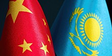 Автомобильные КПП временно закроют на границе Казахстана и Китая