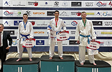 Омич завоевал «серебро» всероссийских стартов по каратэ в Кузбассе