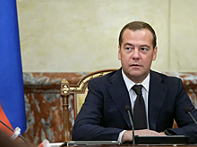 Медведев рассказал о последствиях роботизации труда