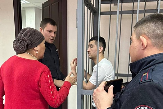 В Екатеринбурге вынесли приговор таксисту, до смерти избившему другого таксиста