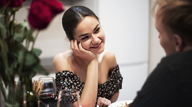 Как впечатлить мужчину на первом свидании и не допустить типичных ошибок