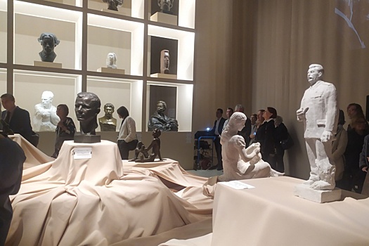 Знаковые скульптуры ХХ века встретились на выставке в питерском Манеже