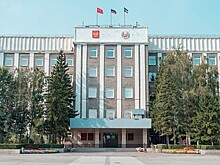 Чиновника из правительства Хакасии заподозрили в растрате