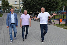 Стадион, ЖКХ и социальная сфера: Ярошук посетил Правдинск и Гвардейск