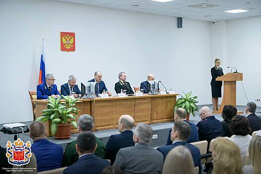 Брянские прокуроры раскрыли сумму рекордной взятки и назвали фамилии мздоимцев и