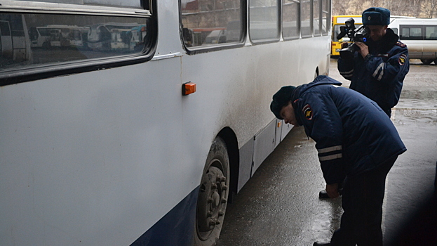Инспекторы ГИБДД проверят водителей автобусов Вологды