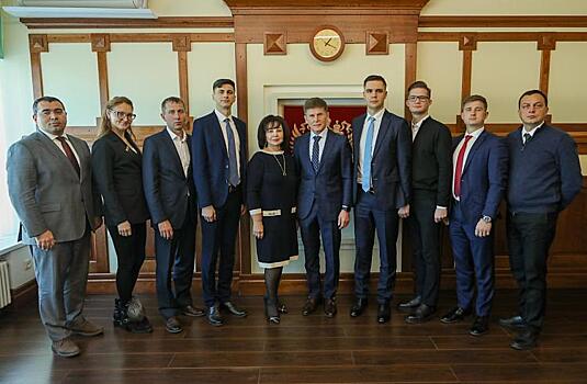 Губернатор Приморья провел встречу с курсантами программы для молодых управленцев «Муравьев-Амурский 2030»