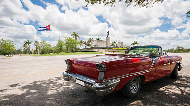 Что происходит с рейсами Conviasa из Петербурга на Кубу