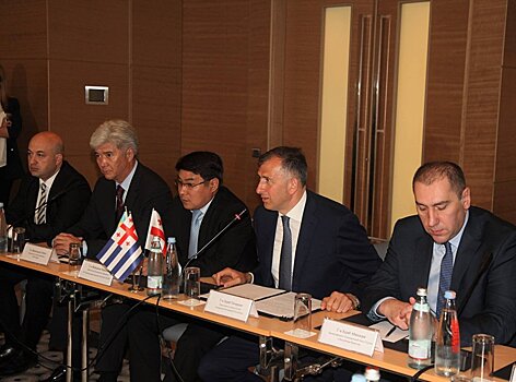 В Батуми проходит грузино-казахстанский бизнес-форум