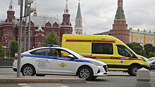 Появились кадры с места аварии с авто Управделами президента в центре Москвы