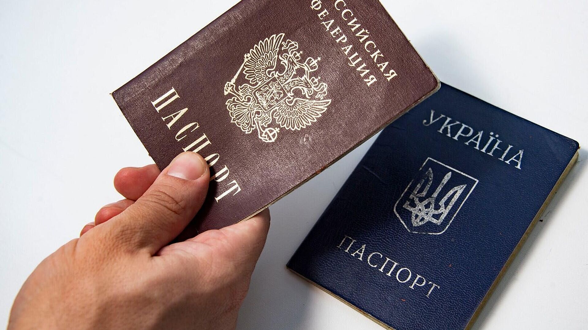 В Мелитополе начинают готовиться к выдаче паспортов РФ