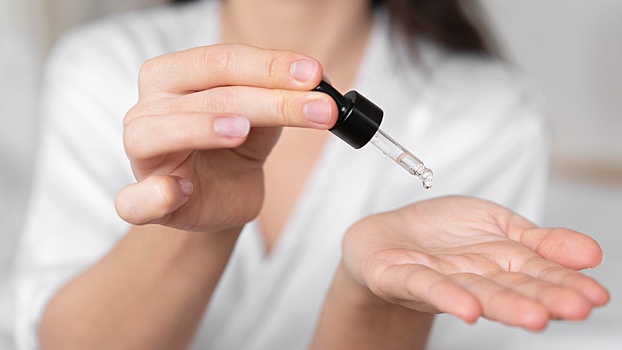 Дерматолог указал на ошибки в самом популярном антивозрастном уходе