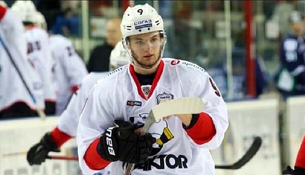 Максим Якуценя: «Данил Мамаев – это не хоккеист. Партнеры постоянно с ним мучились»