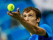 Кузнецов проиграл в первом круге квалификации AO