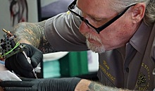 В Австрии предоставят право на бесплатный проезд за татуировку