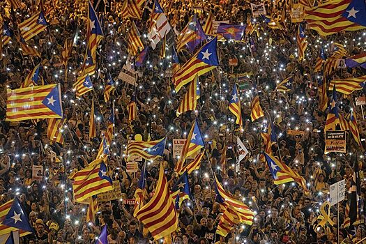 Испания помиловала организаторов референдума о независимости Каталонии