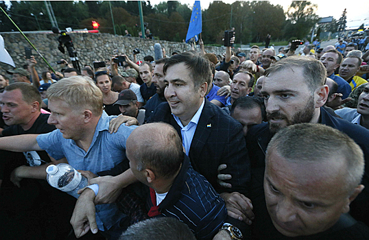 Саакашвили прорвался