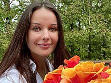 Оксана Федорова показала, как муж учит дочь играть в бадминтон