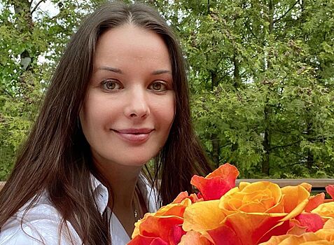 Оксана Федорова показала свою дочь-первоклассницу