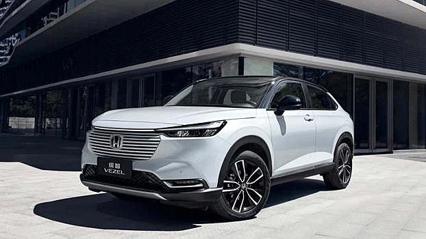 До России добрался кроссовер Honda Vezel