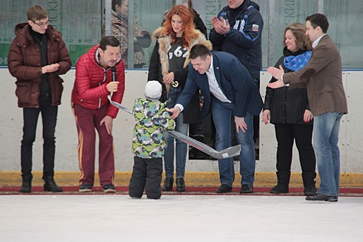 В Ясеневе завершился турнир по хоккею с шайбой на кубок Александра Семенникова