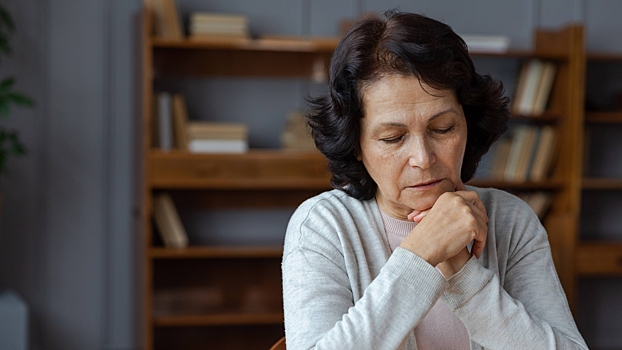 Специалист рассказал о фазах горевания после смерти близкого